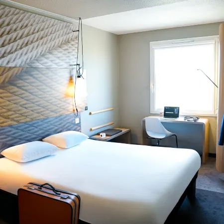 Ibis Caen Porte de Bretagne