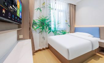 Hewei Boutique Hotel (Fengtai Railway Station PLA General Hospital Fifth Medical Center)
