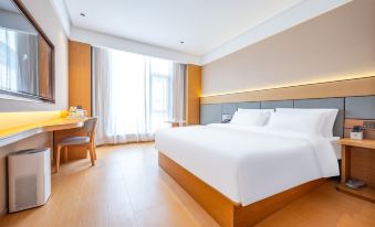 Yindige Hotel (Huazhou)