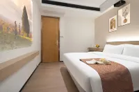 Hantang Siji Hotel (Wuyi Square - Changsha Railway Station Subway Station Store)