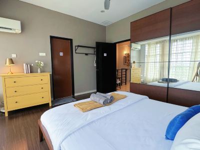 Bangi Avenue Charming 4BR Blissful Double Storey