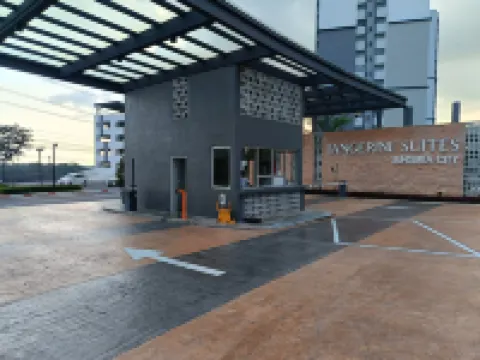 01-Airport-Sepang-KLIA-3Bedroom-XiamenUni-Mitsui-Wifi-Pool