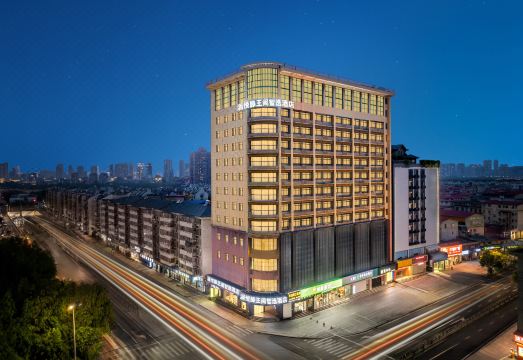 南昌澜悦滕王阁智选酒店（国威路地铁站店）外景图