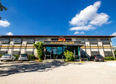 บีทู แอร์พอร์ต บูติค แอนด์ บัดเจท