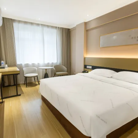 Yasheman Hotel (Tianmen Luyu Plaza)