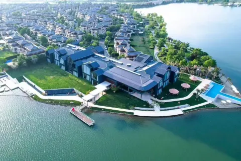 Yin li art hotel