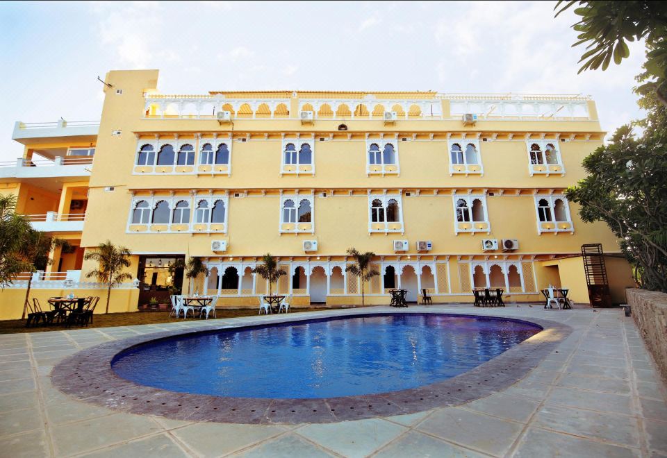 hotel overview picture