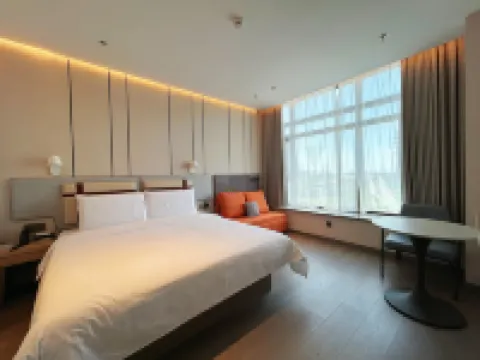 Homeinn Selected Hotel (Wuxi Railway Station Jinlun Star Space Commercial Plaza)