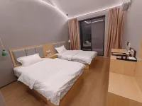 Yijian Xiaoyuan Homestay