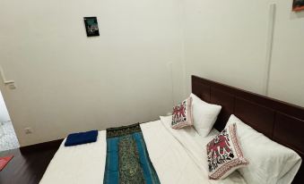 Platinum Haven Hostel