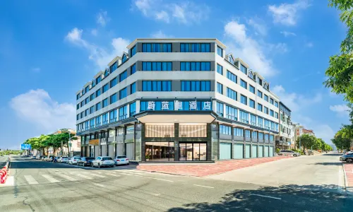 WAVELAND HOTEL