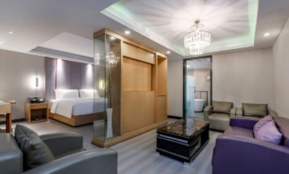 Lavande Hotel (Chongqing Guanyinqiao Pedestrian Street)