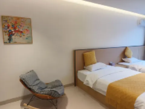 Zhijin Cave Zhiyuan Inn