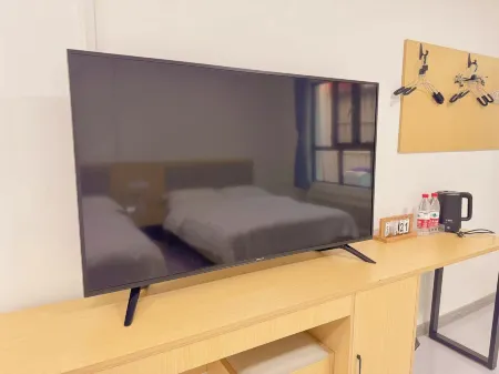 Chi Yao Xin Ju Homestay Отели в г. Синьюань