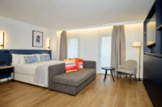 Apartamentos Luna Suites Granada
