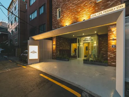 Sinchon Localfriends Hotel