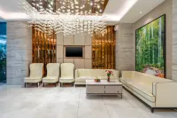 HUA  YI  HOTEL - Bãi đậu xe