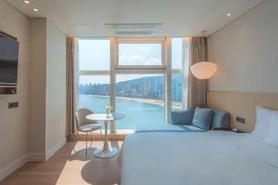 Hotel Marine View Отели в г. Пляж Кваналли/Сентум Сити