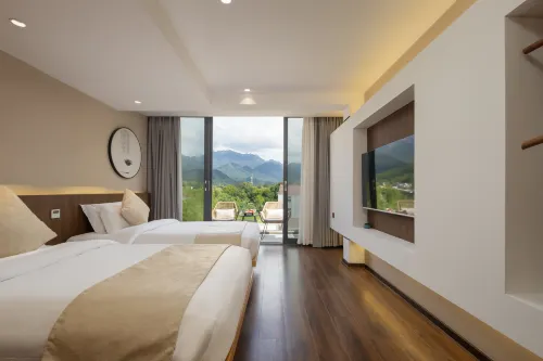 Floral Hotel·Mountain Leisure Home villa Các khách sạn ở Thanh Dương
