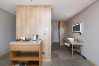 Chengji Hotel (Wuxi Sanyang Square Railway Station)