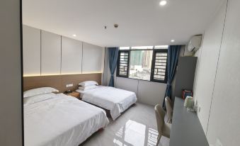 Yunfu Jiuxingdao Business Hotel