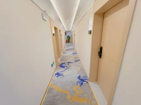 Yueting Hotel (Zhongjiang Kuishan Park)