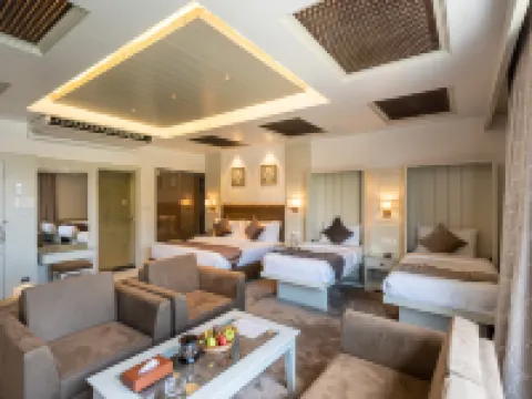 Hotel Grand Boulevard โรงแรมในศรีนาการ์