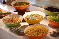 Home2 Suites by Hilton Xingcheng Seaside - breakfast