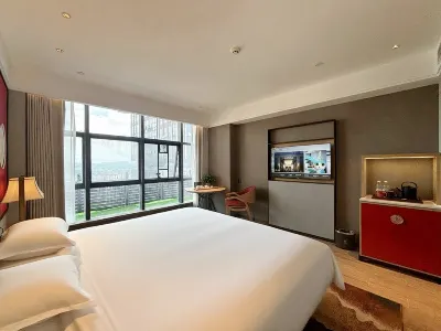 怡程酒店（崇左友誼大道店） Hotels near Guangxi Normal University for Nationalities (Lichuan Road)