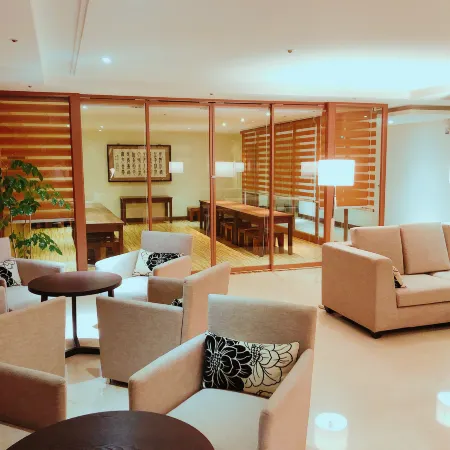 Wemeet Boutique Hotel Отели рядом с достопримечательностью «Академия Пиндуна»