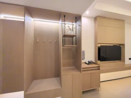 Platinum Joy Smart Hotel Отели рядом с достопримечательностью «Gansu Normal University for Nationalities»