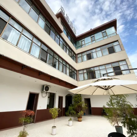 Tanchang Mountain Side Homestay