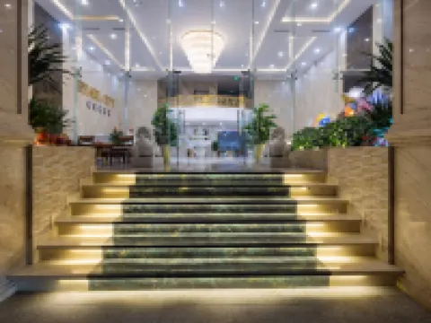 Pearl City Hotel Nha Trang Hotels near Museum of Oceanography