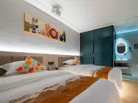 Xijing Smart Hotel (Kunming Railway Station Shuangqiao Night Market Style) Hotels near Fude Station