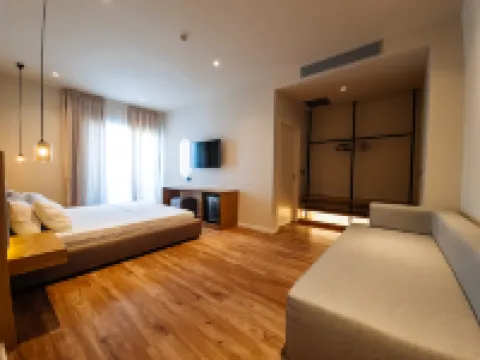 Sunset Shoreline Saranda - Sea View - Free Private Parking - Pool Hotels in 