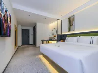 Yiqu Junhao Hotel (Zhongshan Sanxiang Shunchang Square) Hotel dekat Free and Unfettered Valley