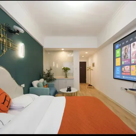 Zhenchao Apartment