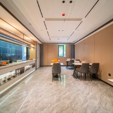 Zprime Premium Selected Hotel (Ma'anshan Hanshan)