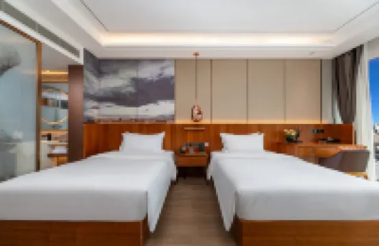 HERTON HOTEL