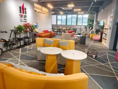 Sunshine youth hostel Hotels in 