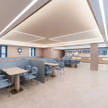 Hanting Hotel (Baoding Railway Station East Square)