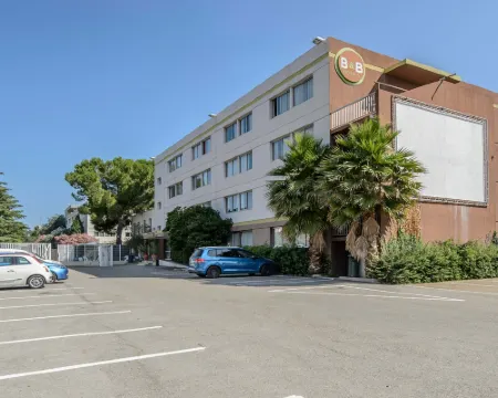 B&B Hotel Nîmes Ville Active Hoteles en Nimes