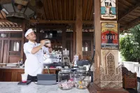 Rumah Pesik Art And Heritage Hotel Hotels in Bantul Regency