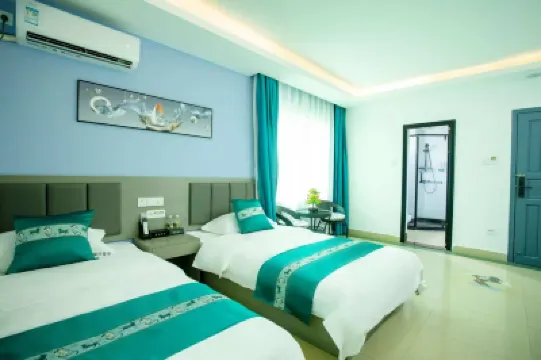 Zengrong Homestay (Hainan Vocational College of Industry and Commerce Qiongtai College) Hoteles cerca de Wugong Memorial Temple