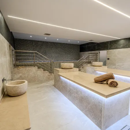 Petra Pillars Luxury Hotel