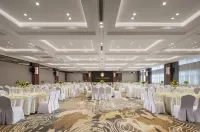 Swan Lake Xuancheng Hotel