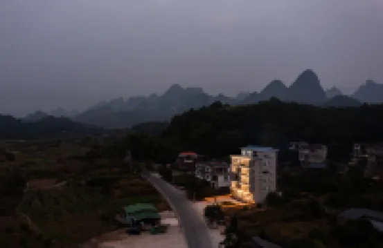 Floral Hotel · Ziyunlan Court (20 RMB Background Scenic Area Branch) โรงแรมในหยางซั่ว