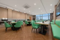 Tuke Light Stay Hotel (Weifang Railway Station North Square Taihua City Branch) - فطور