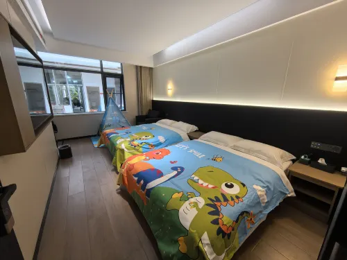 Xichang Ximan Hotel (Qionghai Wetland)