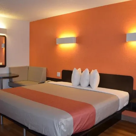 Motel 6 Kingsland, GA - Kings Bay Naval Interstate 95 Отели в г. Кингсленд